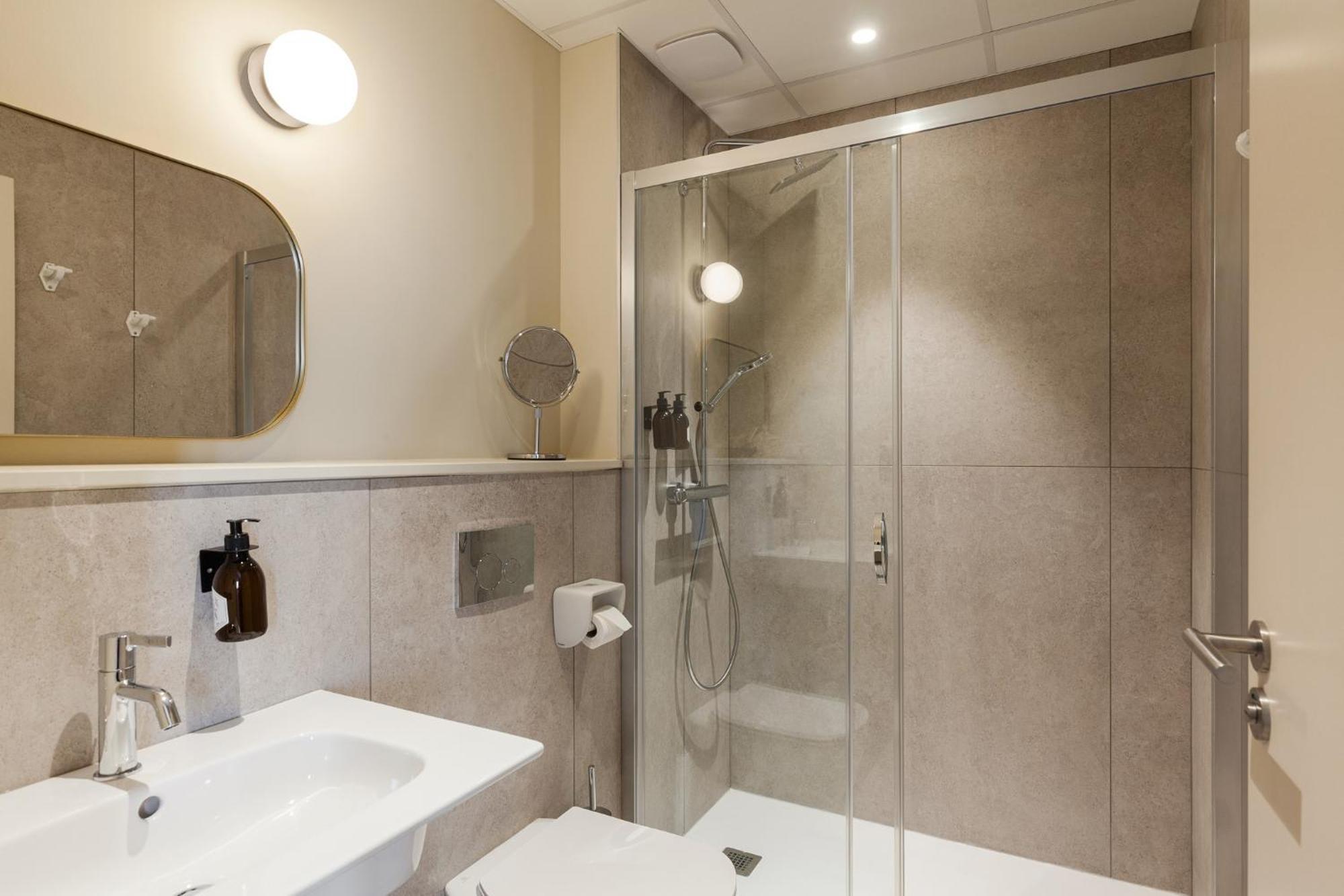 Hotel Gambettes - Entree Autonome, Reception En Ligne - Encore Mieux Limoges Buitenkant foto